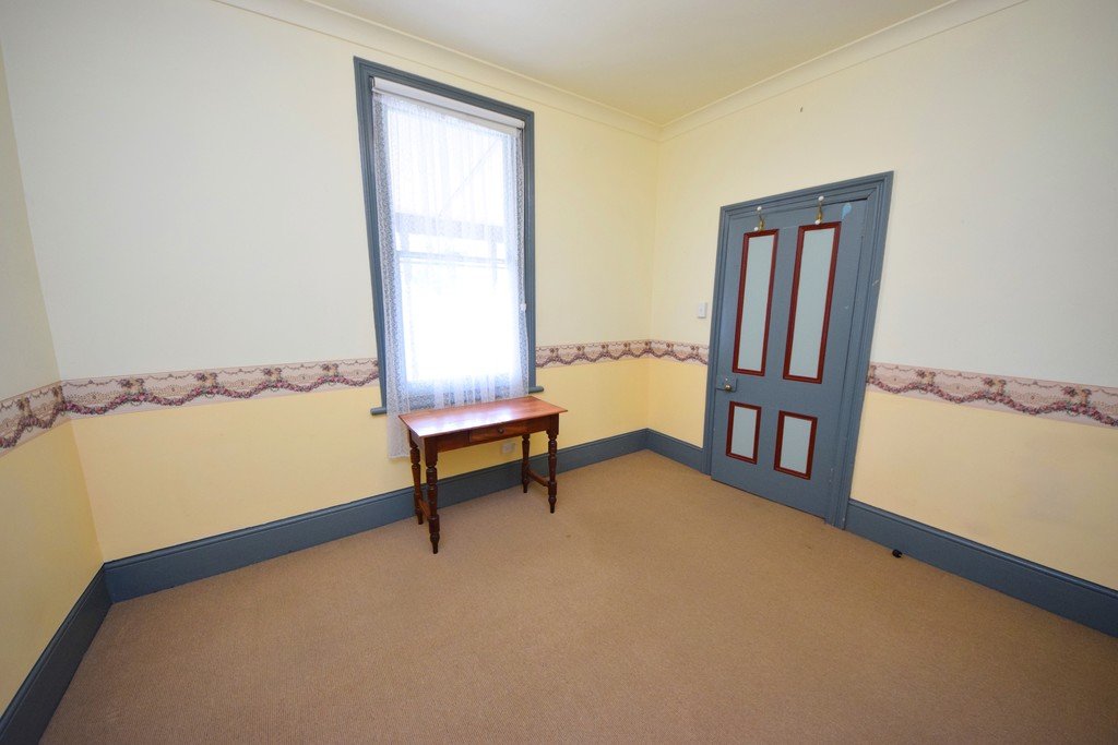 2 Grey Street NEW NORFOLK 18