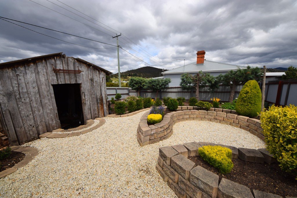 2 Grey Street NEW NORFOLK 3