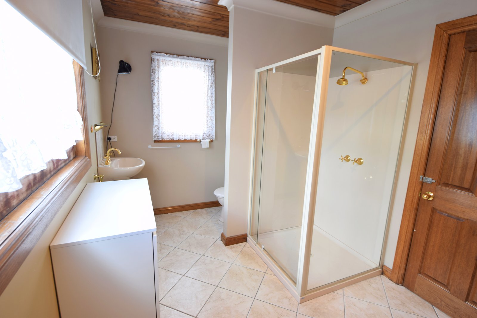 2 Grey Street NEW NORFOLK 15