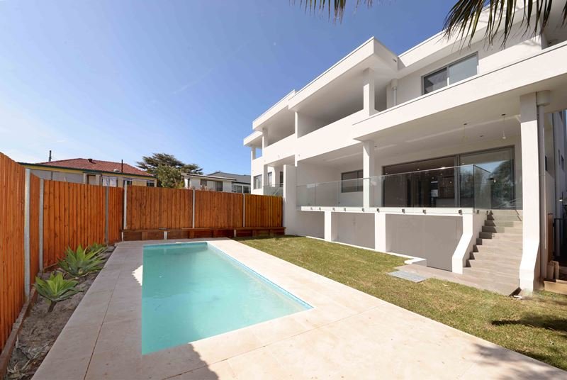 2 Grose Street LITTLE BAY 1