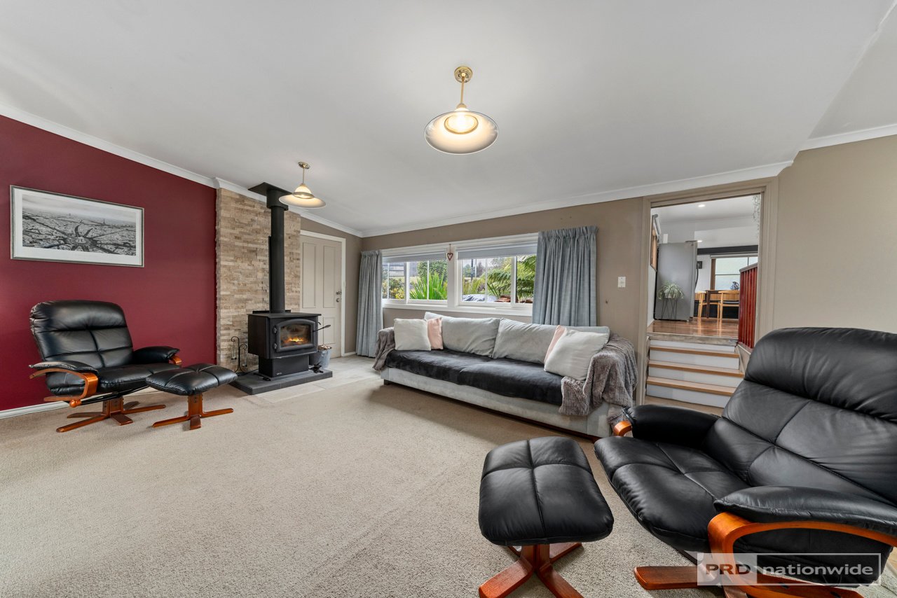 2 Hall Road COLLINSVALE 3