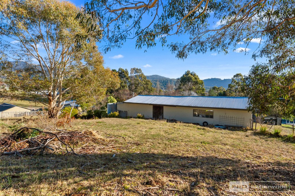 2 Hall Road COLLINSVALE 21