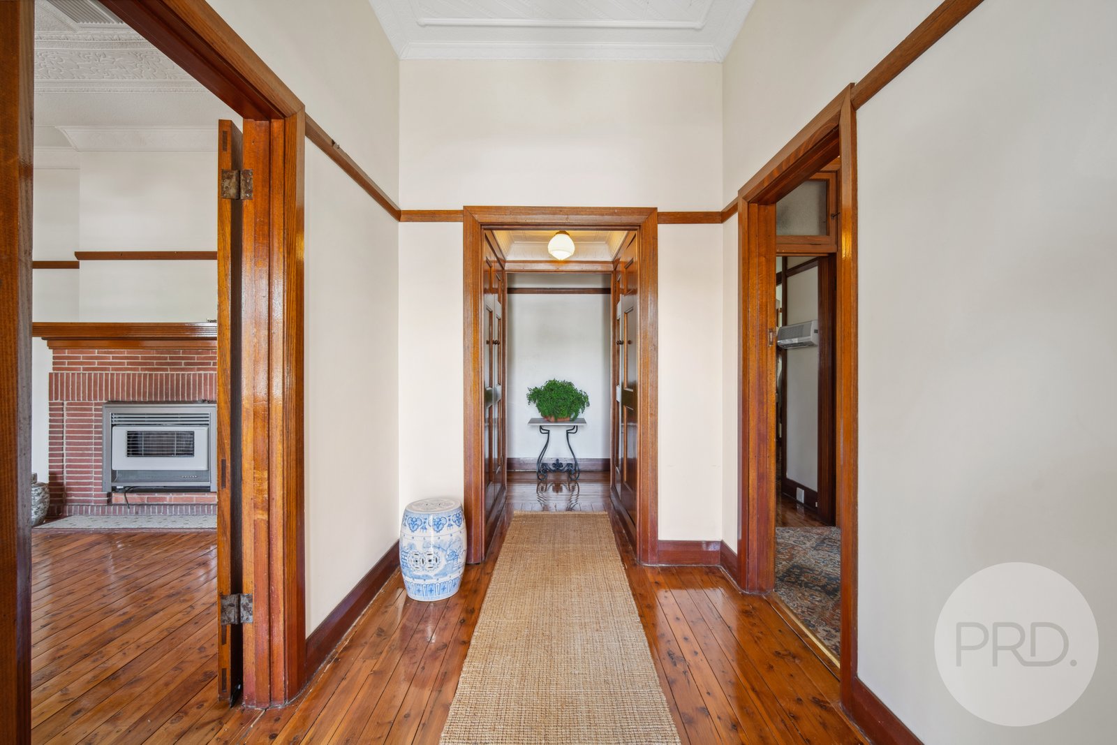 2 Halliday Street LOCKHART 3