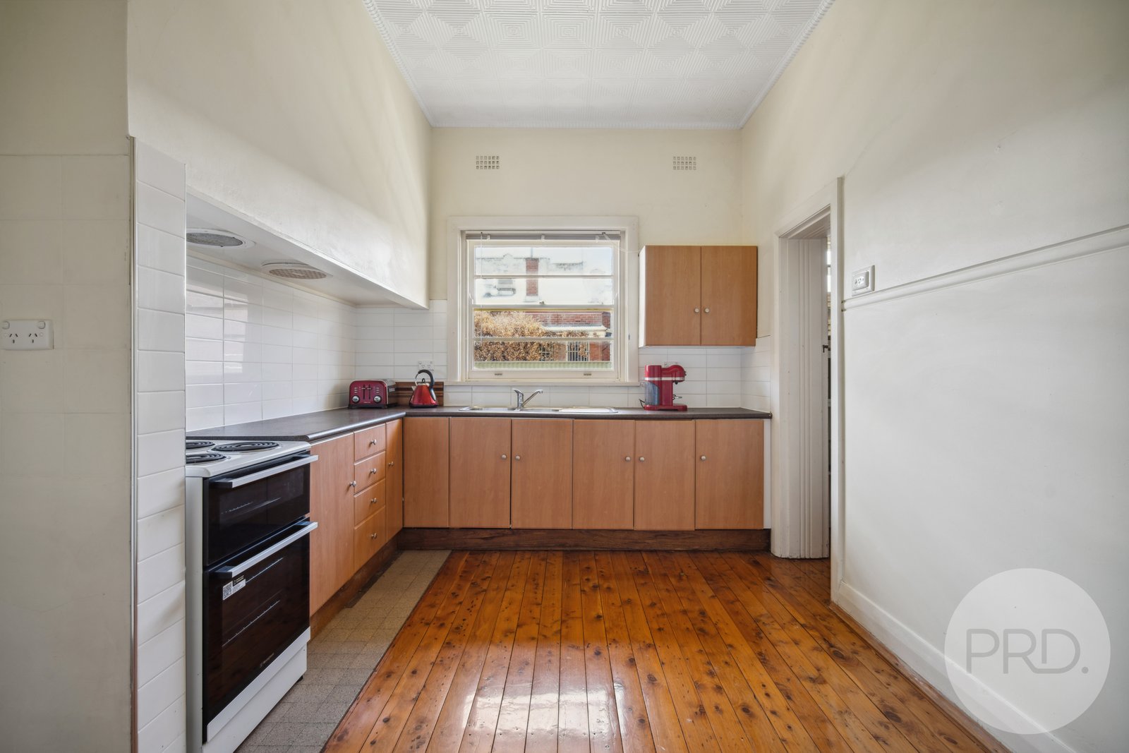 2 Halliday Street LOCKHART 6