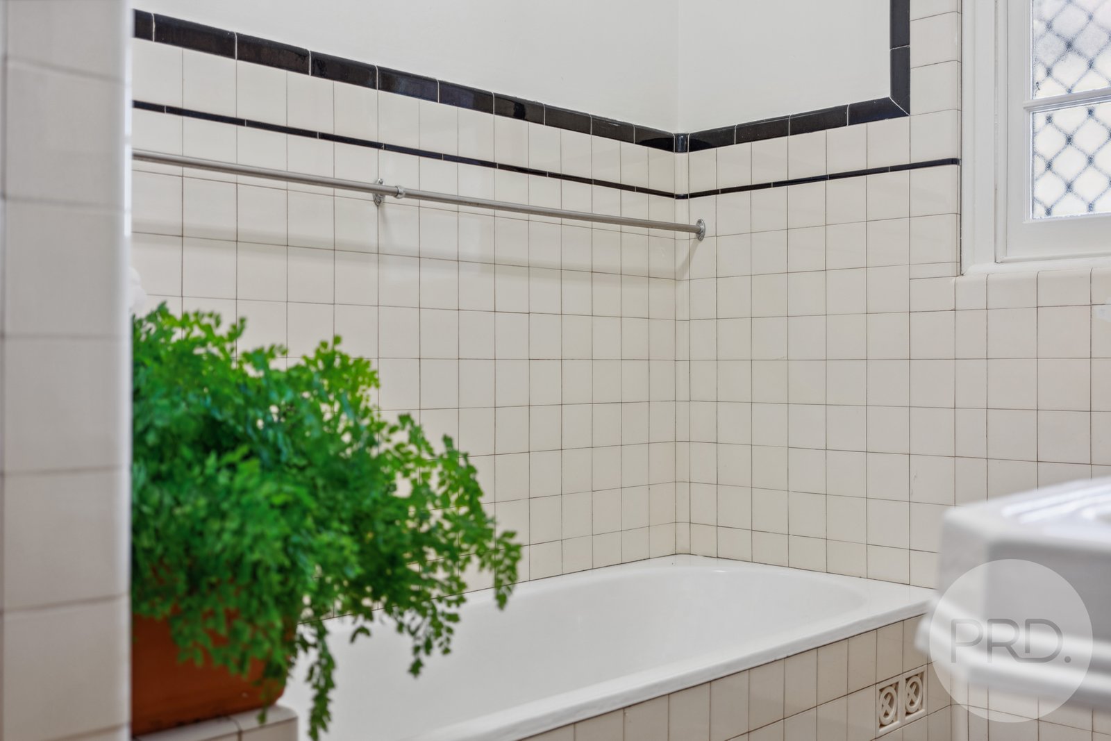 2 Halliday Street LOCKHART 14