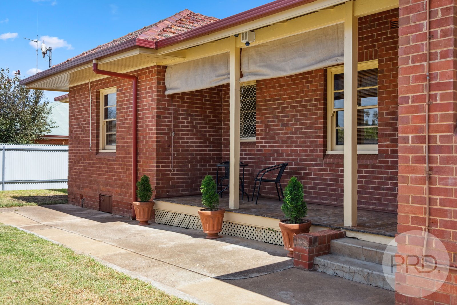 2 Halliday Street LOCKHART 15