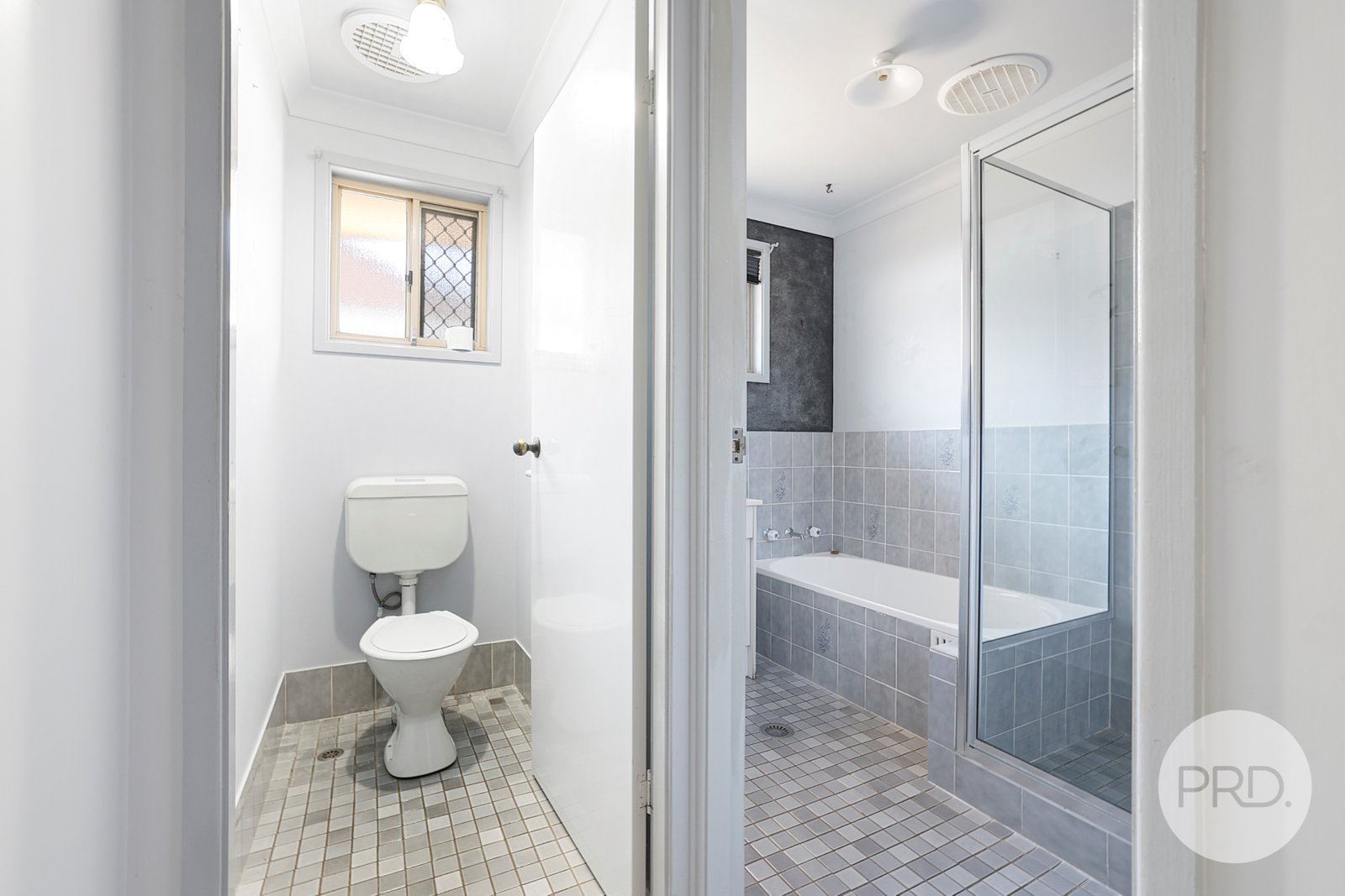 2 Hamilton Court TAMWORTH 13