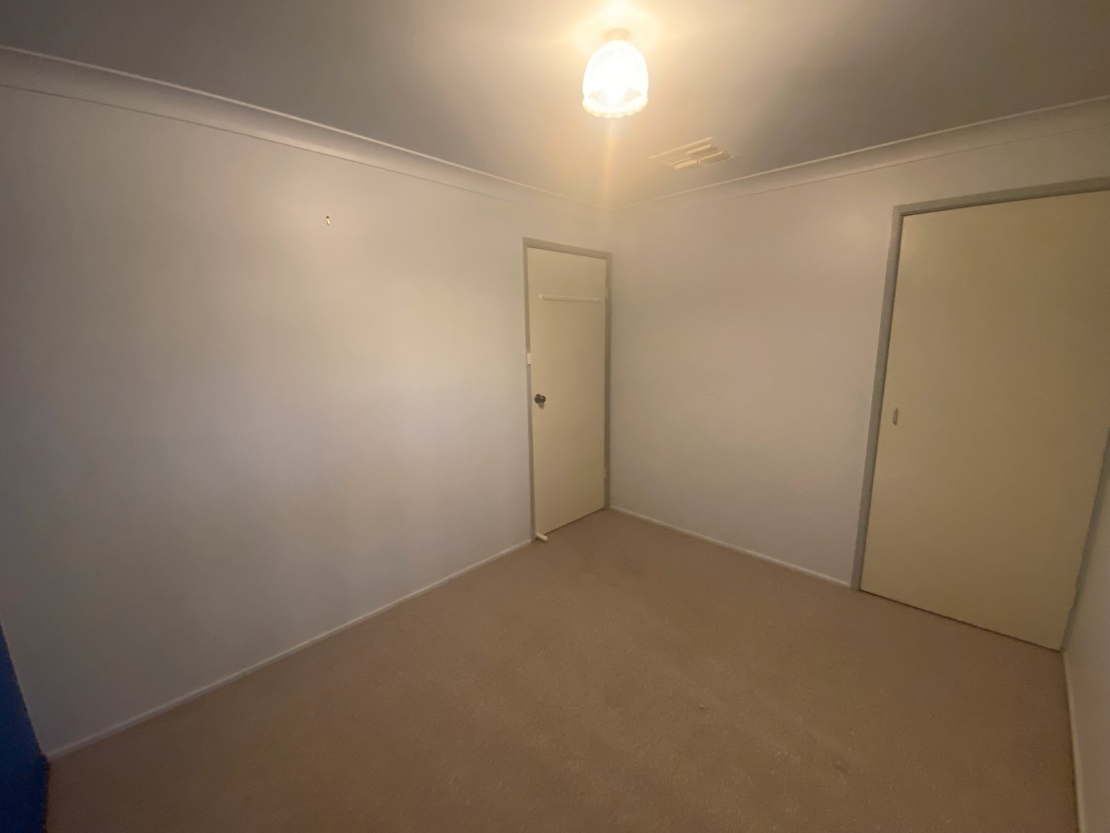 2 Hamilton Court TAMWORTH 7