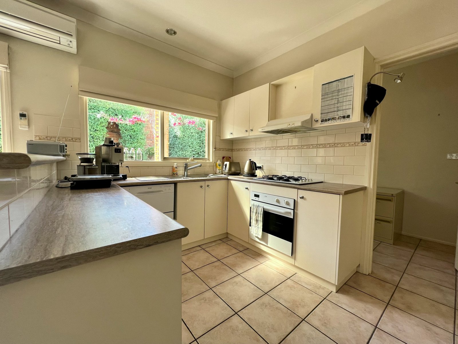 Gallery: 2 Hamlan Place