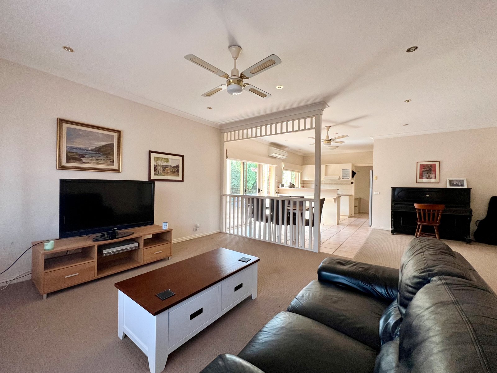 Gallery: 2 Hamlan Place
