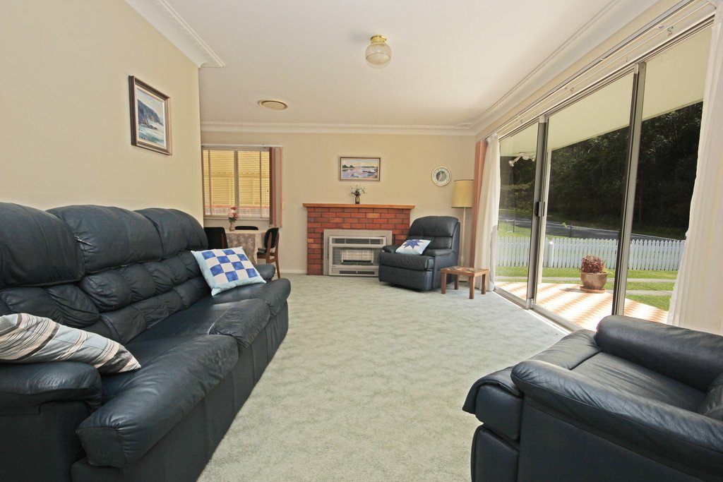 2 Hanley Street LAURIETON 6