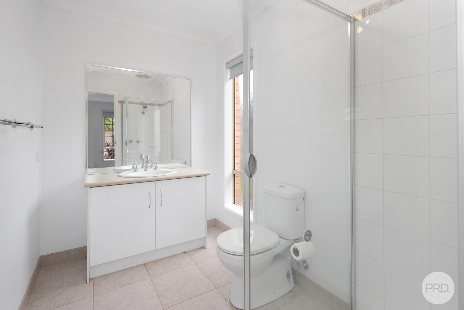 2 Hanwood Close DELACOMBE 3