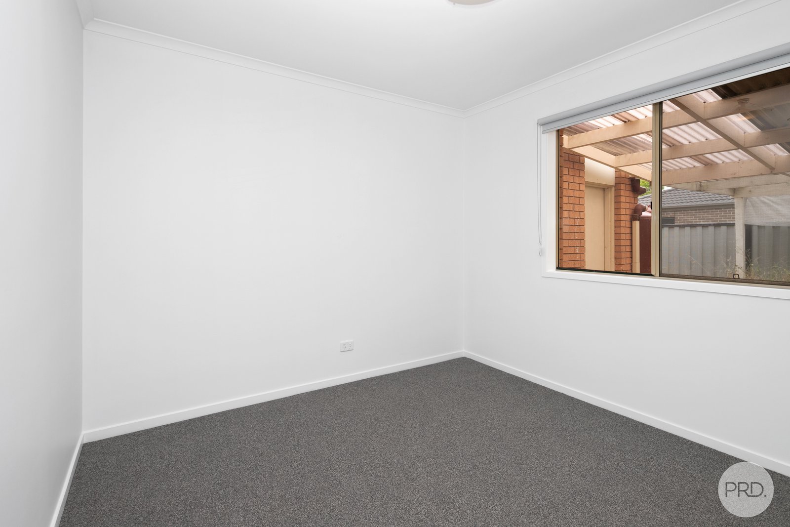 2 Hanwood Close DELACOMBE 5