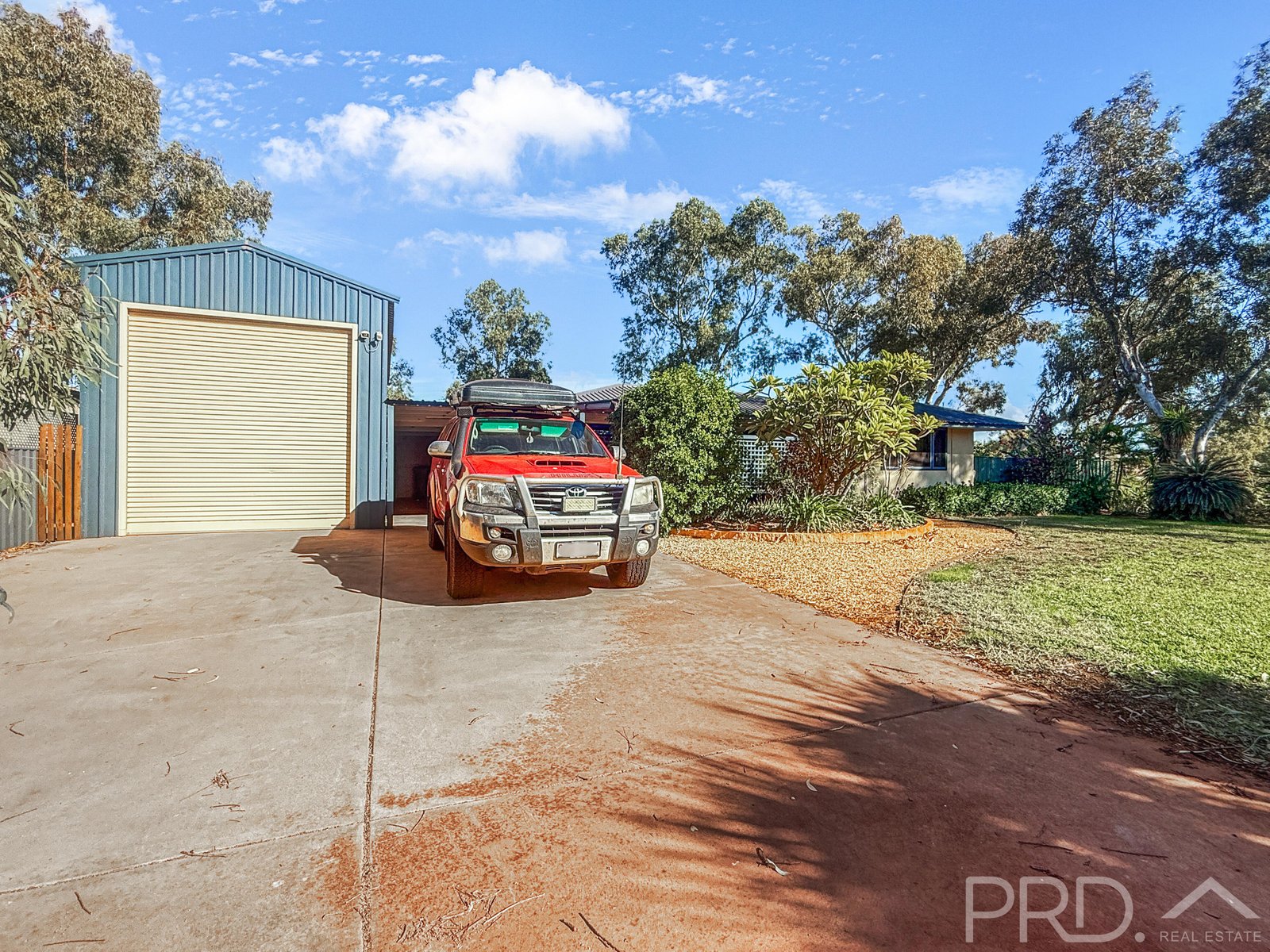 2 Hardey Crescent DAMPIER 12