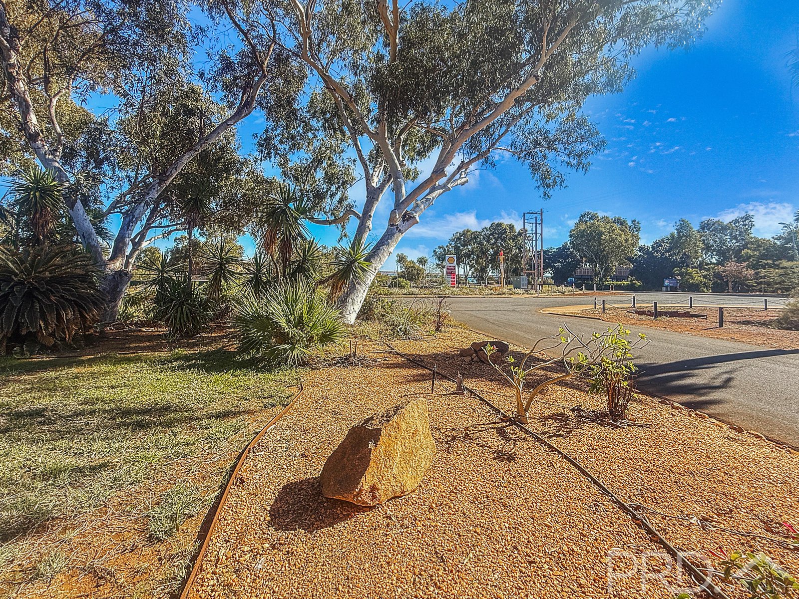 2 Hardey Crescent DAMPIER 17