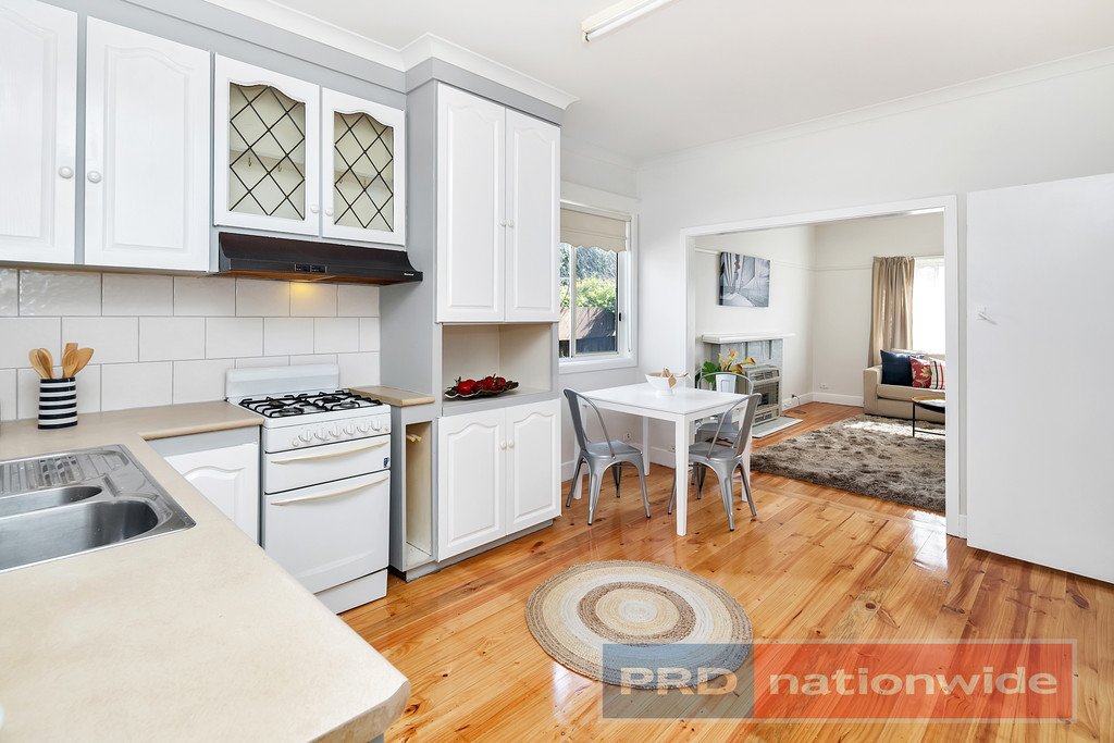 2 Harold Street WENDOUREE 2