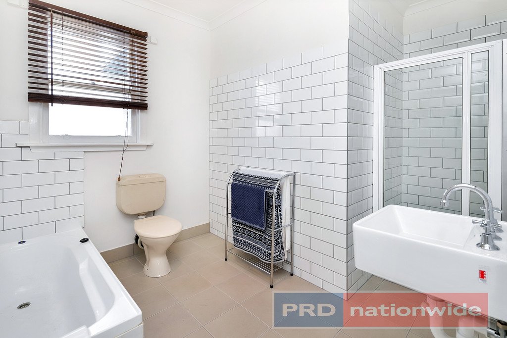 2 Harold Street WENDOUREE 4