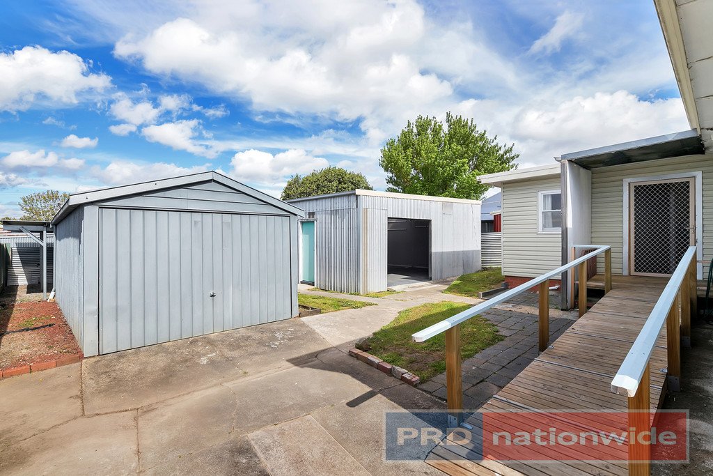 2 Harold Street WENDOUREE 7