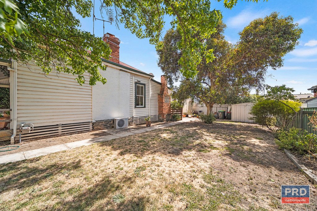 2 Harry Street BENDIGO 11
