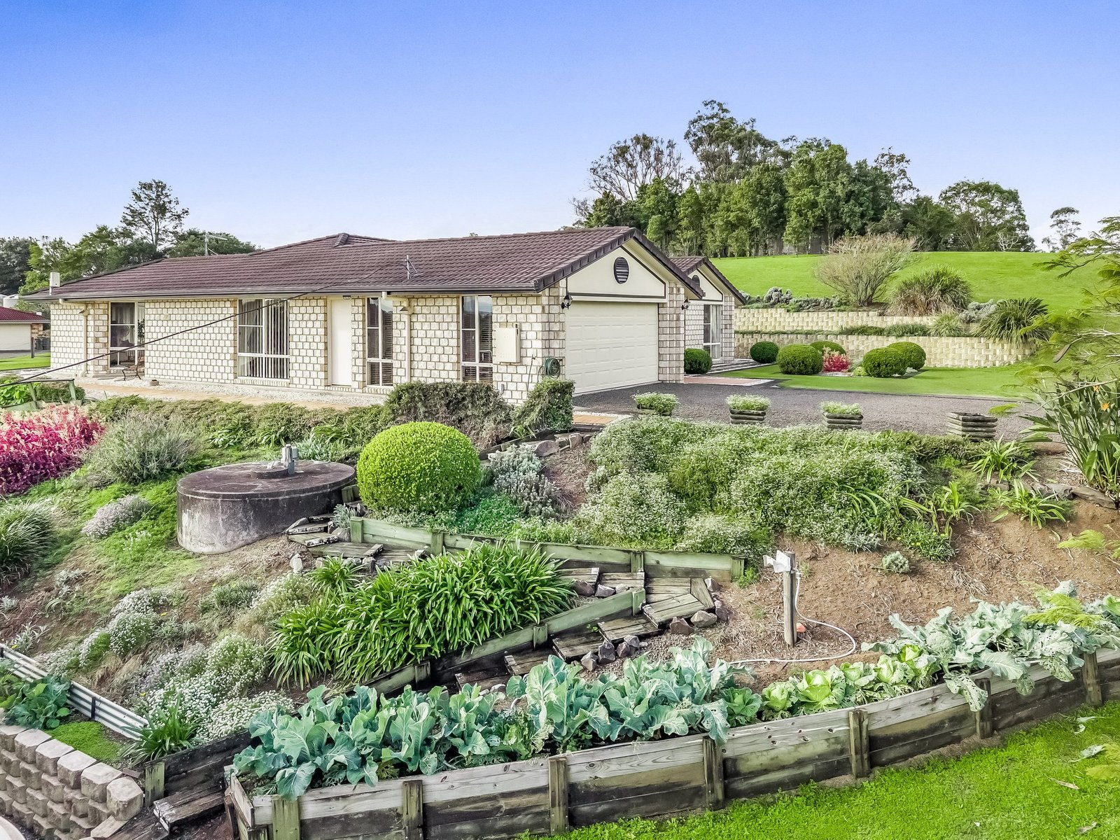 2 Harvest View Place FAIRY HILL 5