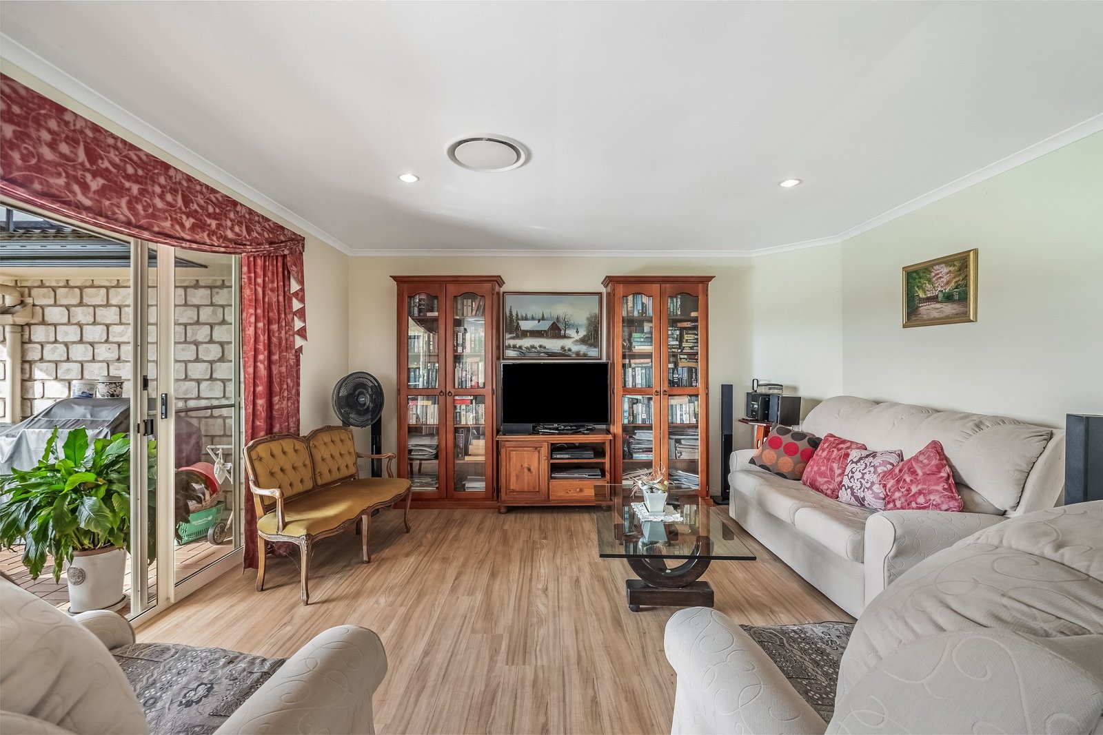 2 Harvest View Place FAIRY HILL 10
