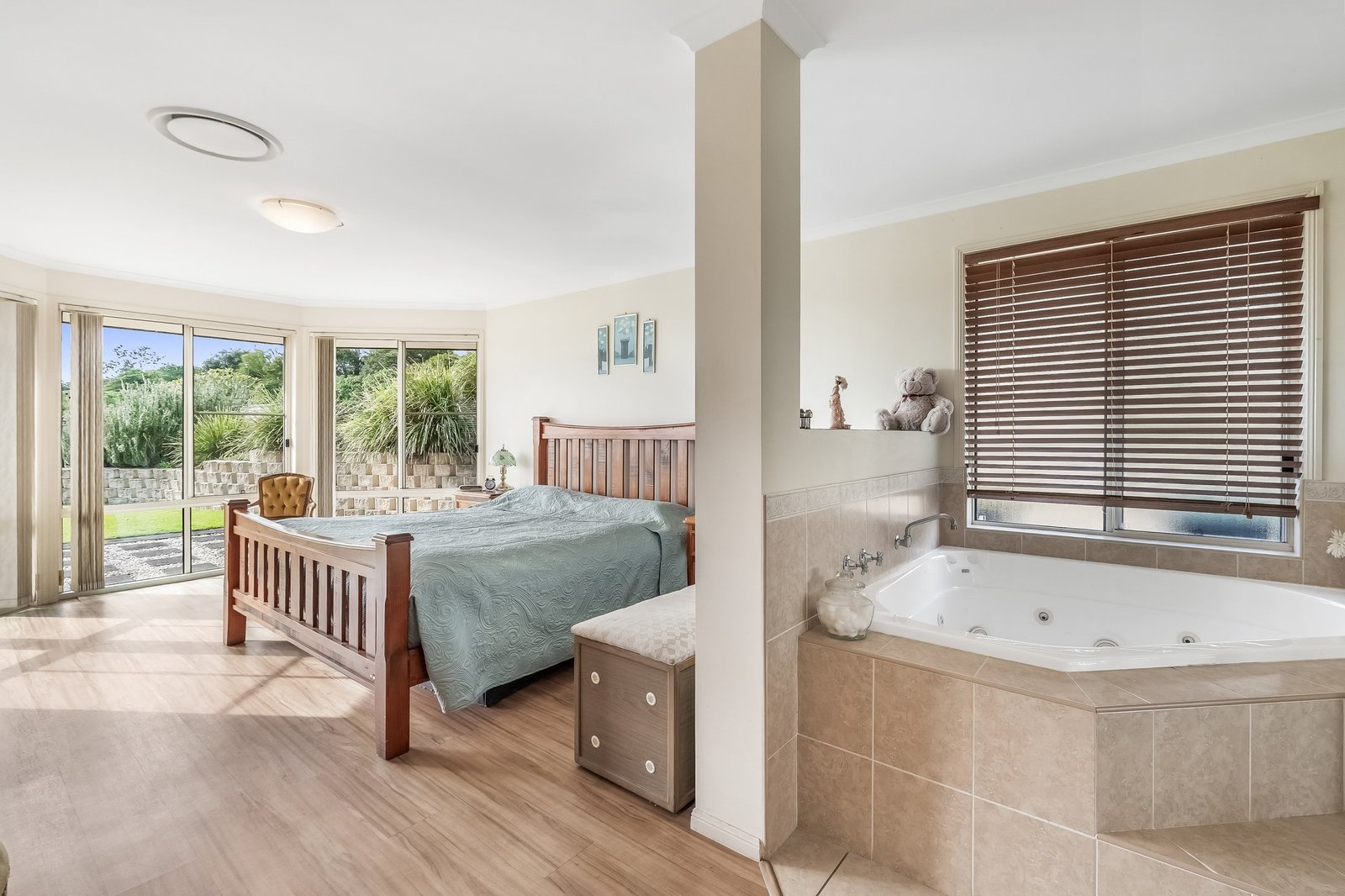 2 Harvest View Place FAIRY HILL 11