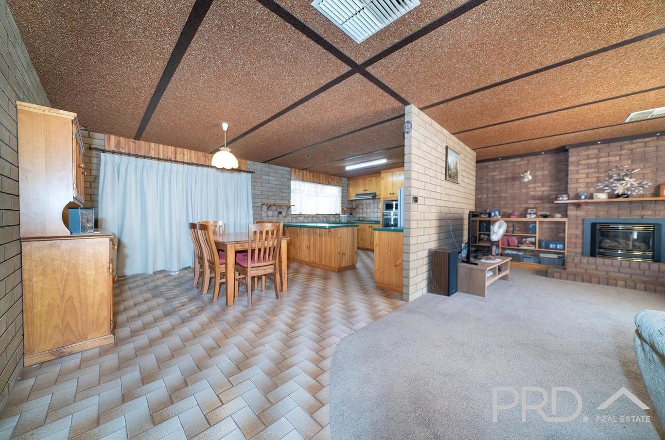 2 Hassell Court IRYMPLE 2