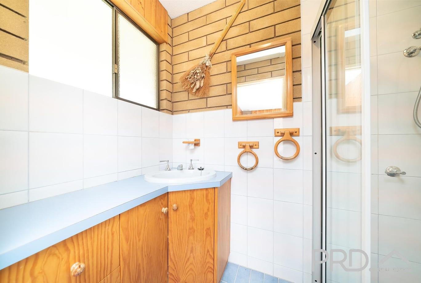 2 Hassell Court IRYMPLE 8