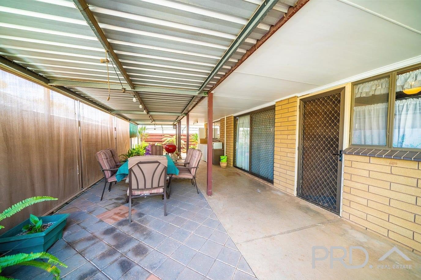 2 Hassell Court IRYMPLE 13