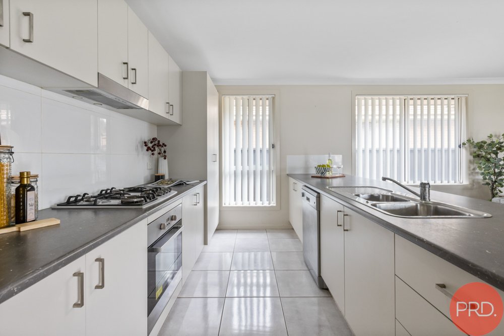 2 Hayworth Street RUTHERFORD 13