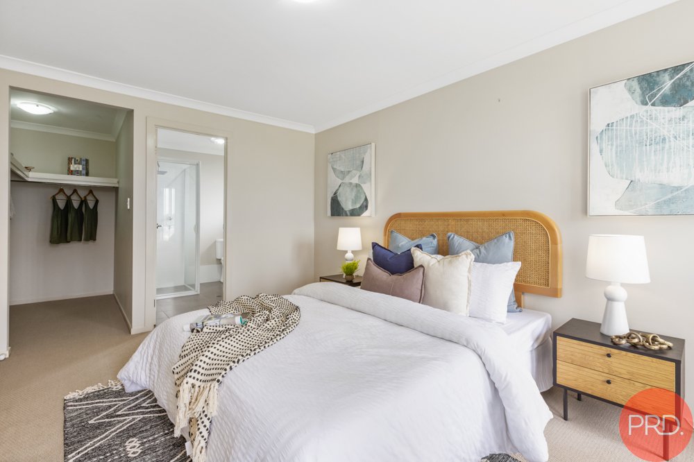 2 Hayworth Street RUTHERFORD 17