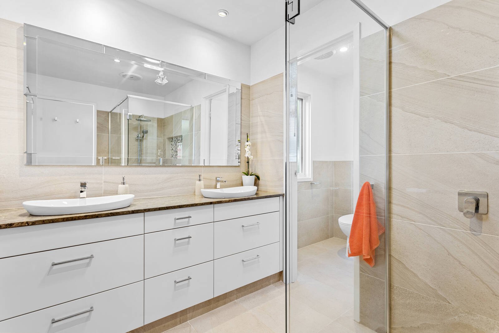 Real Estate and Property in 2 Head Street, Blairgowrie, VIC