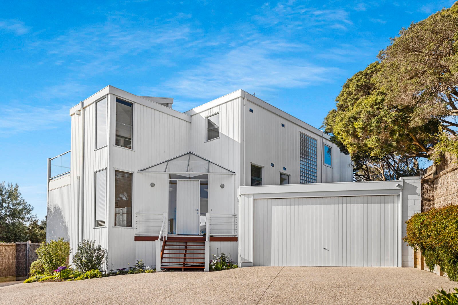 Real Estate and Property in 2 Head Street, Blairgowrie, VIC