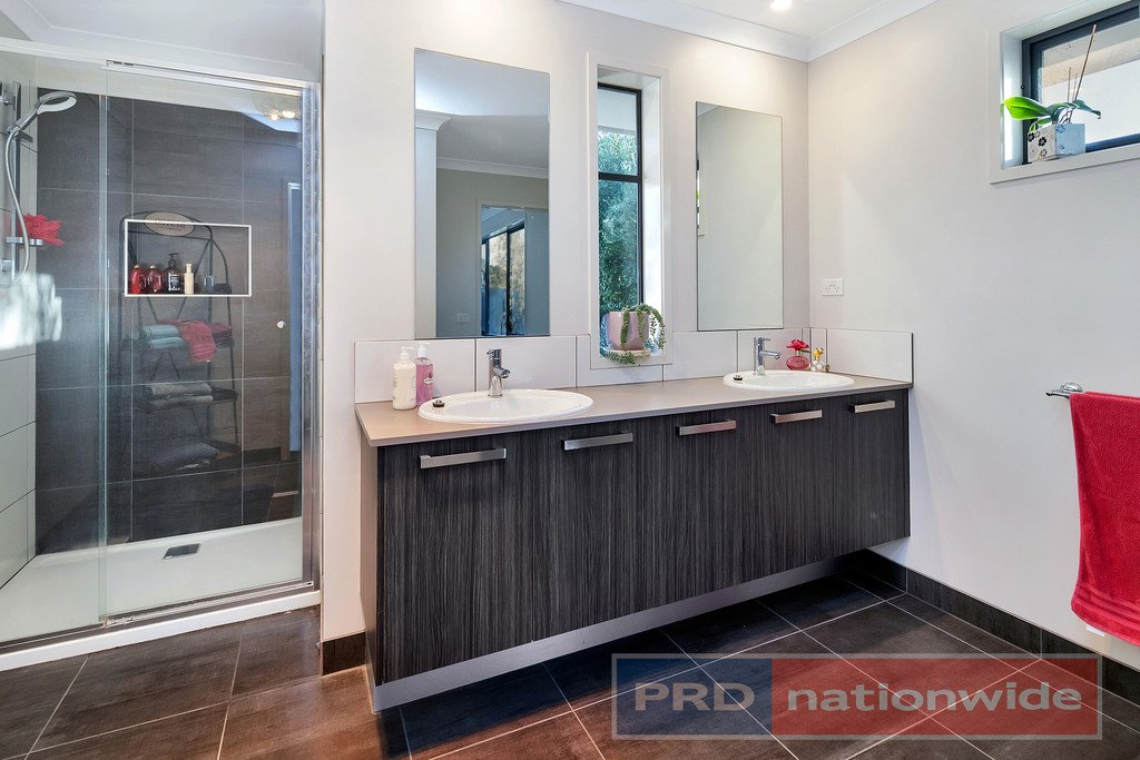 2 Heath Court BALLARAT NORTH 5