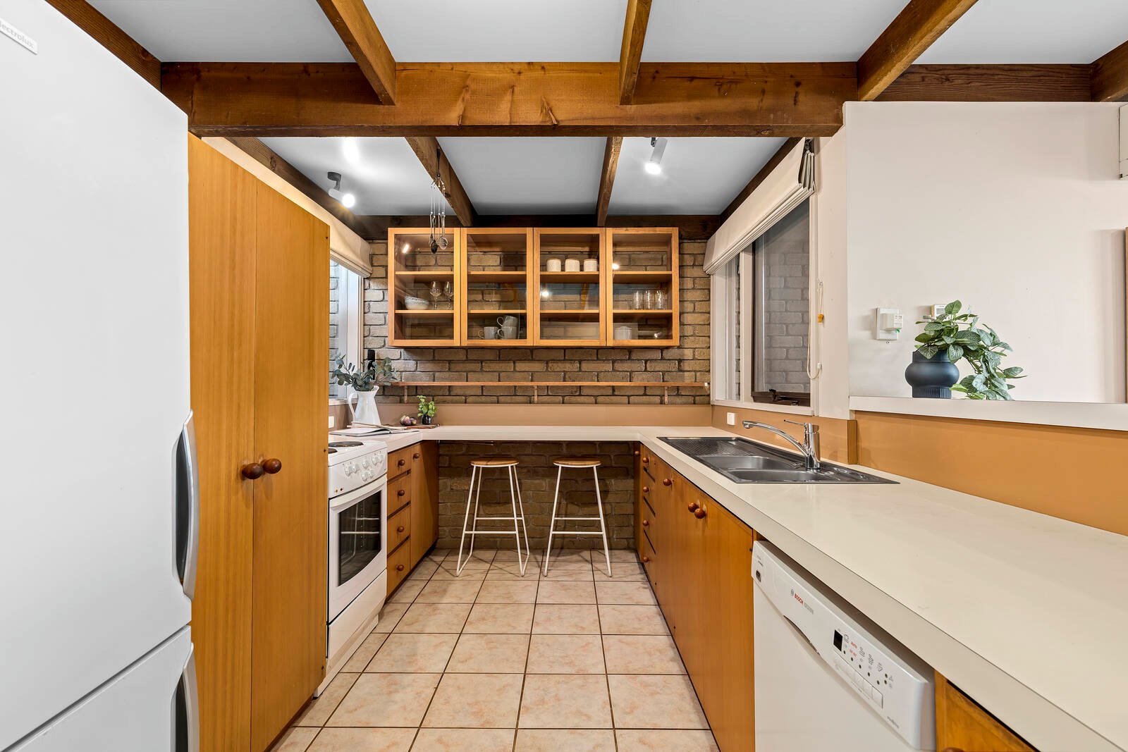 Real Estate and Property in 2 Henry Street, Queenscliff, VIC