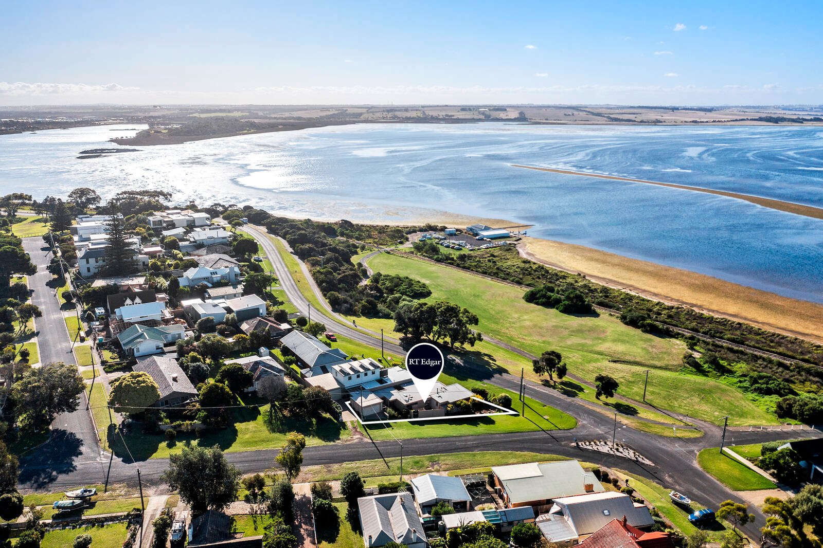 Real Estate and Property in 2 Henry Street, Queenscliff, VIC