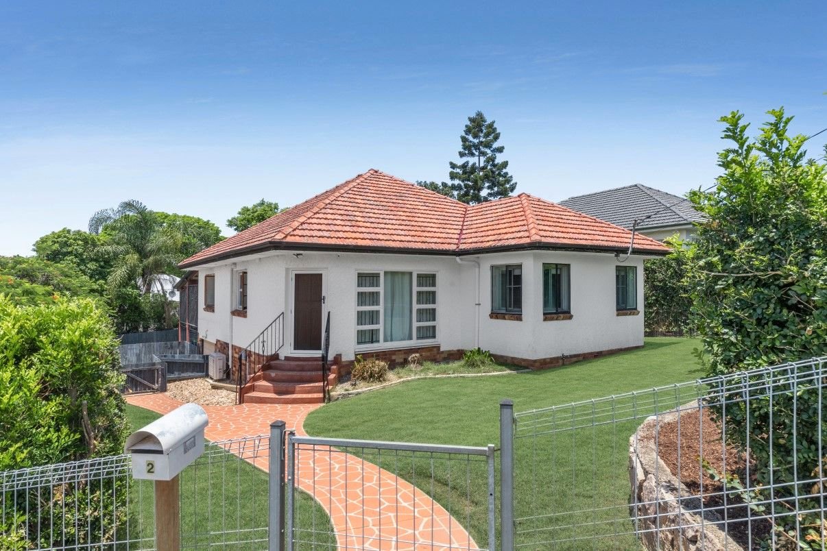 2 Highcrest Ave  WAVELL HEIGHTS 1