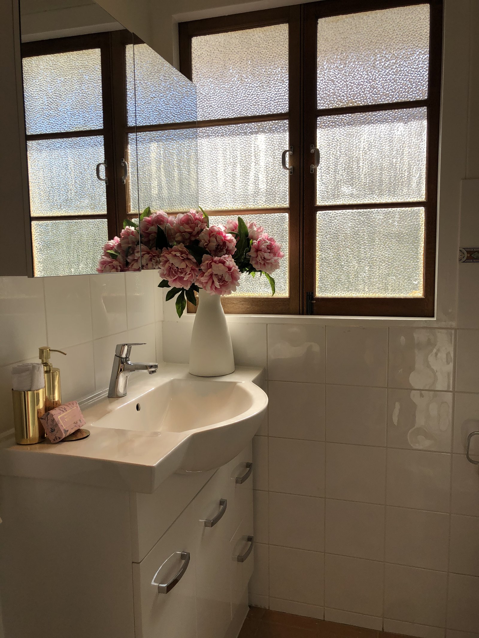 2 Highcrest Ave  WAVELL HEIGHTS 11