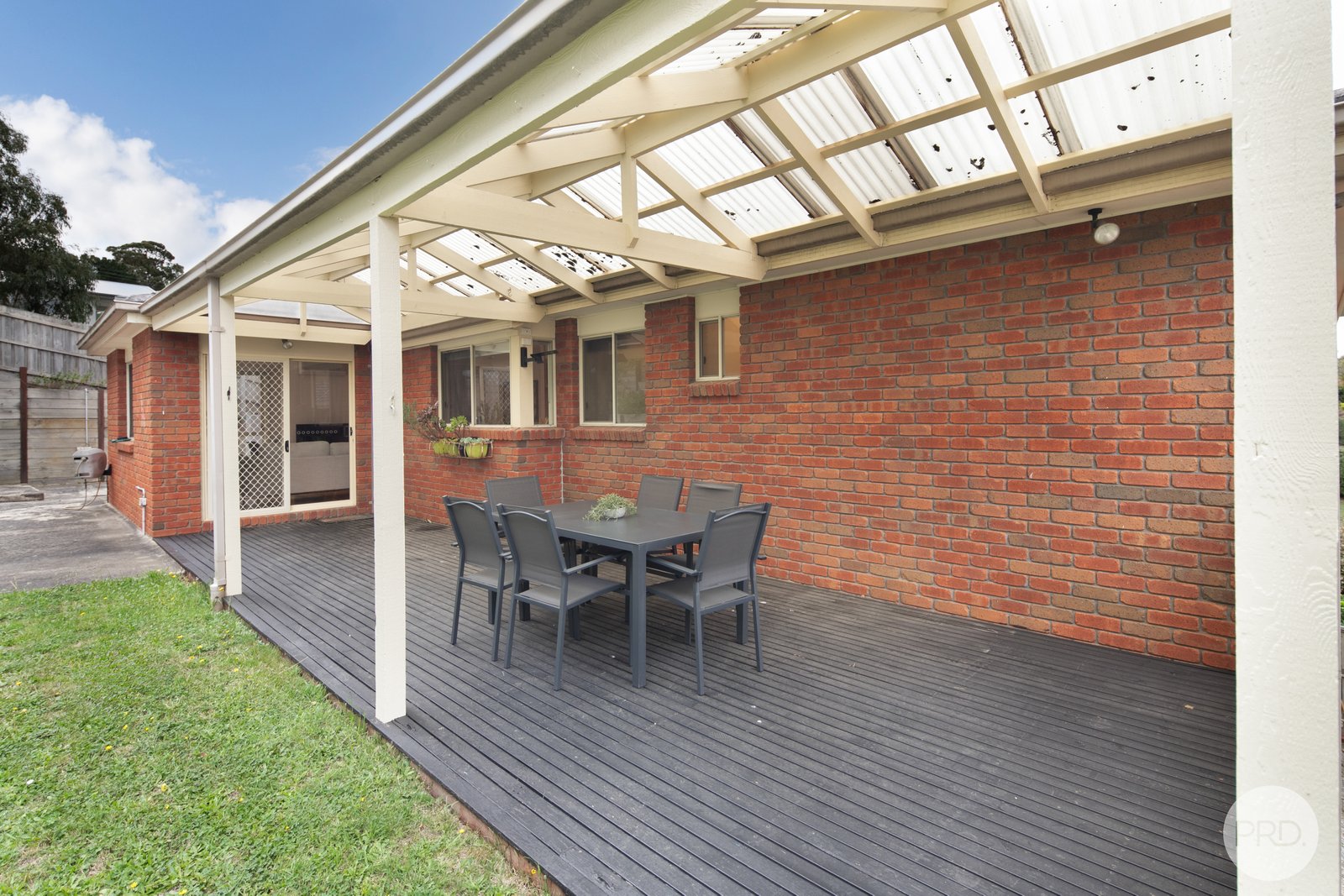 2 Highview Court BLACK HILL 14