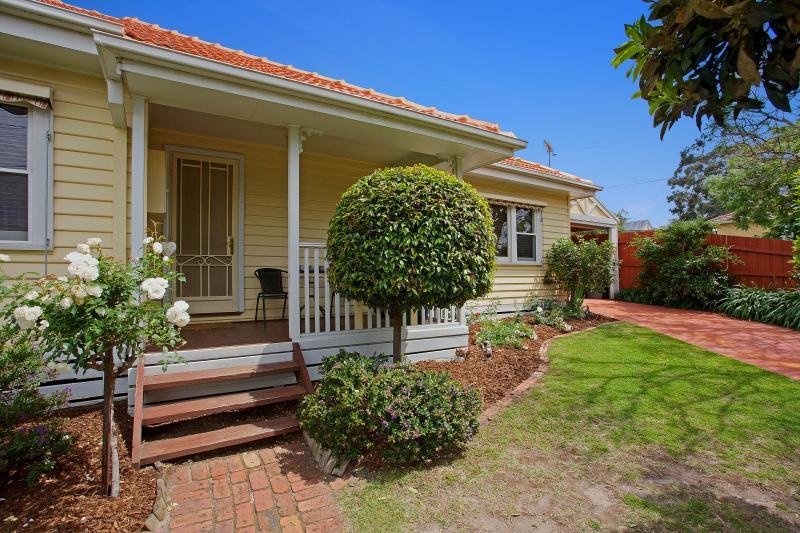 Gallery: 2 Hillcrest Avenue