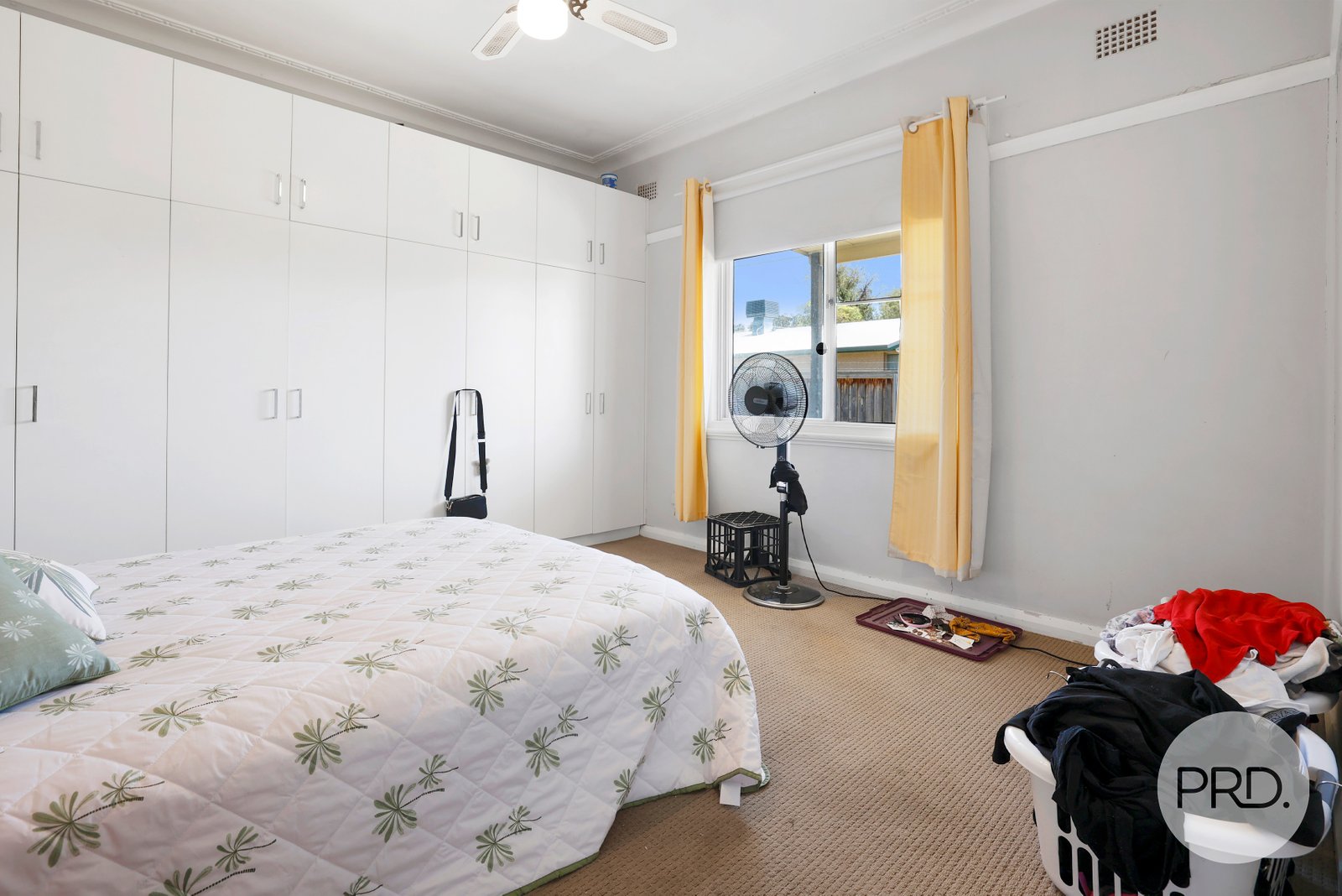 2 Hillvue Road TAMWORTH 10