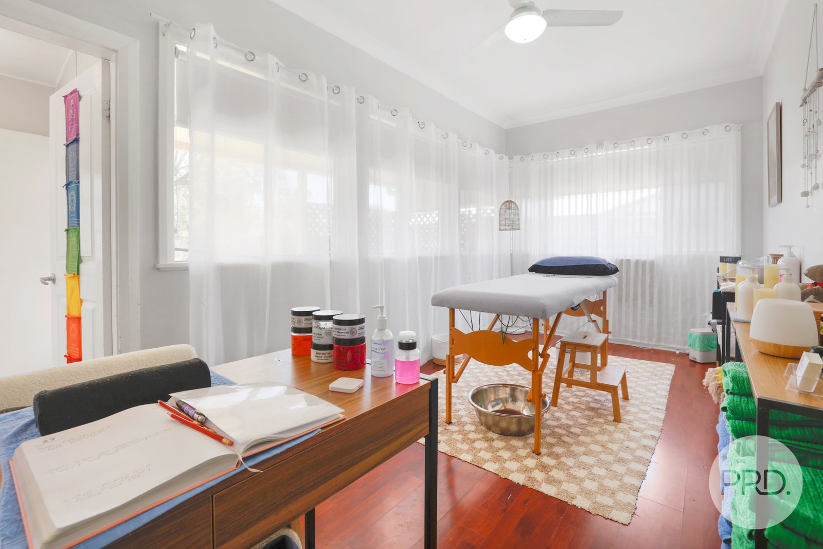 2 Hillvue Road TAMWORTH 13