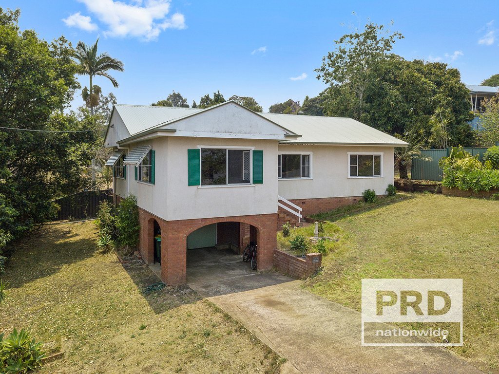 2 Hilton Avenue LISMORE 1