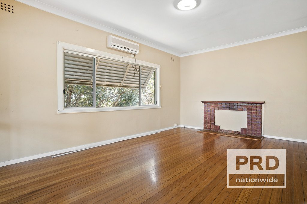 2 Hilton Avenue LISMORE 2