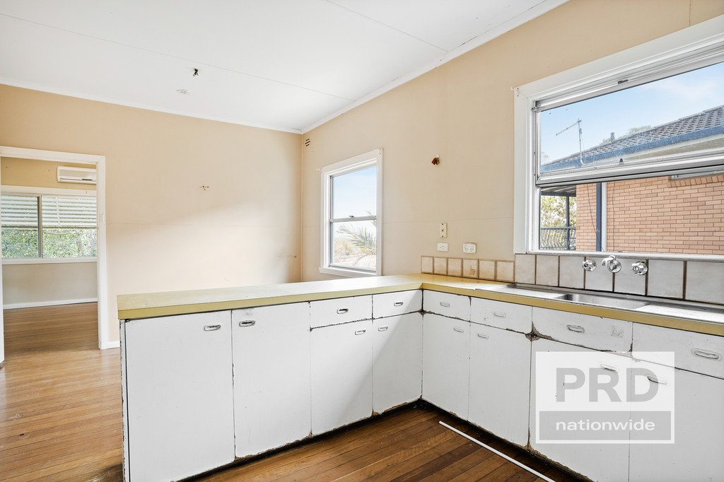 2 Hilton Avenue LISMORE 7