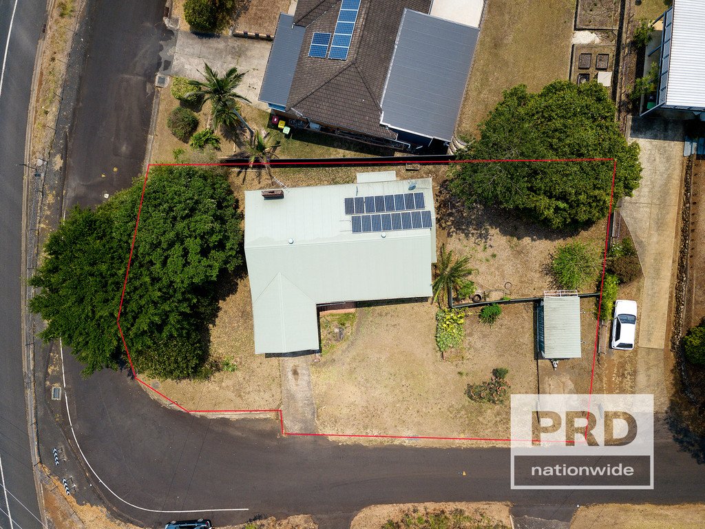 2 Hilton Avenue LISMORE 12