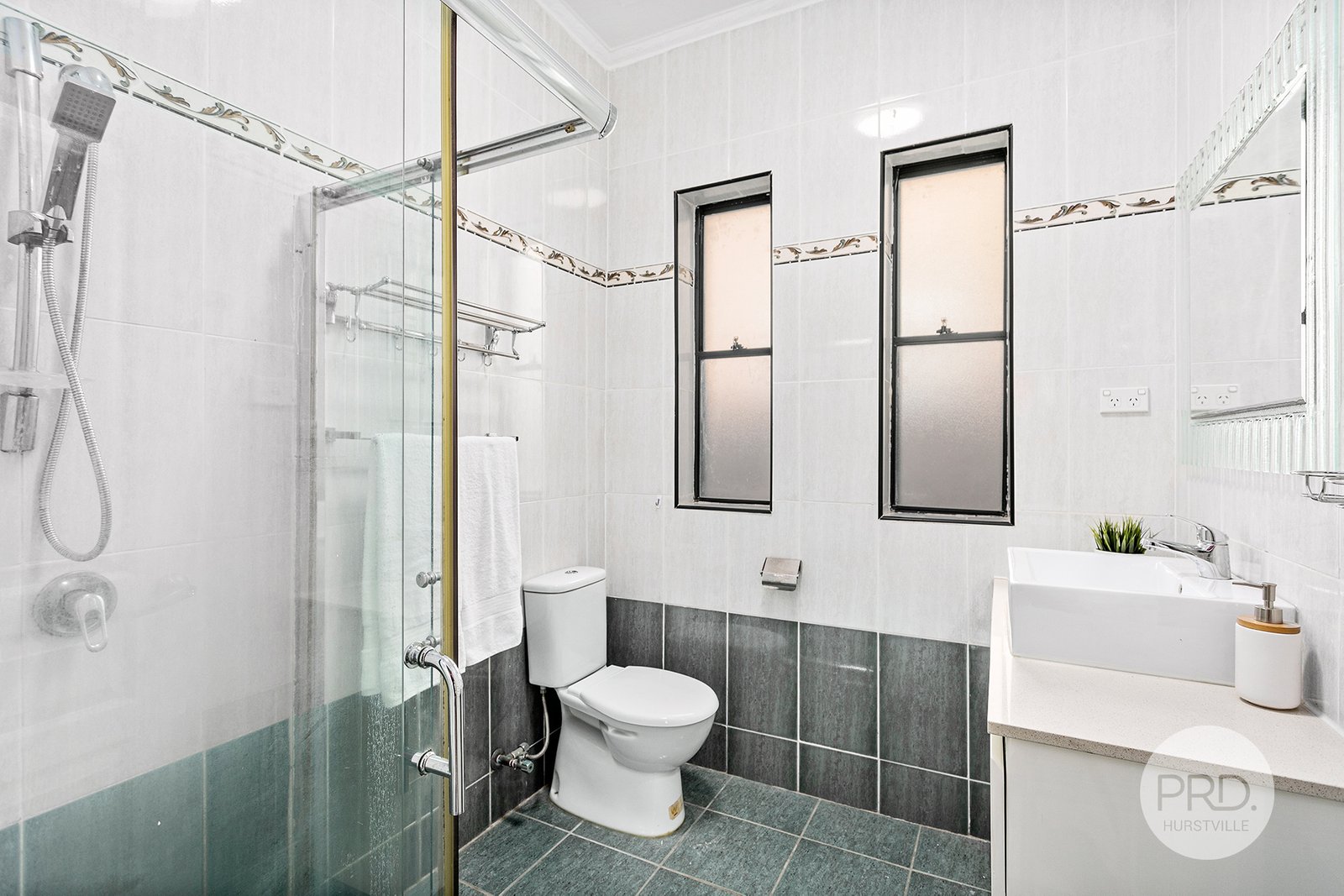 2 Hodge Street HURSTVILLE 7