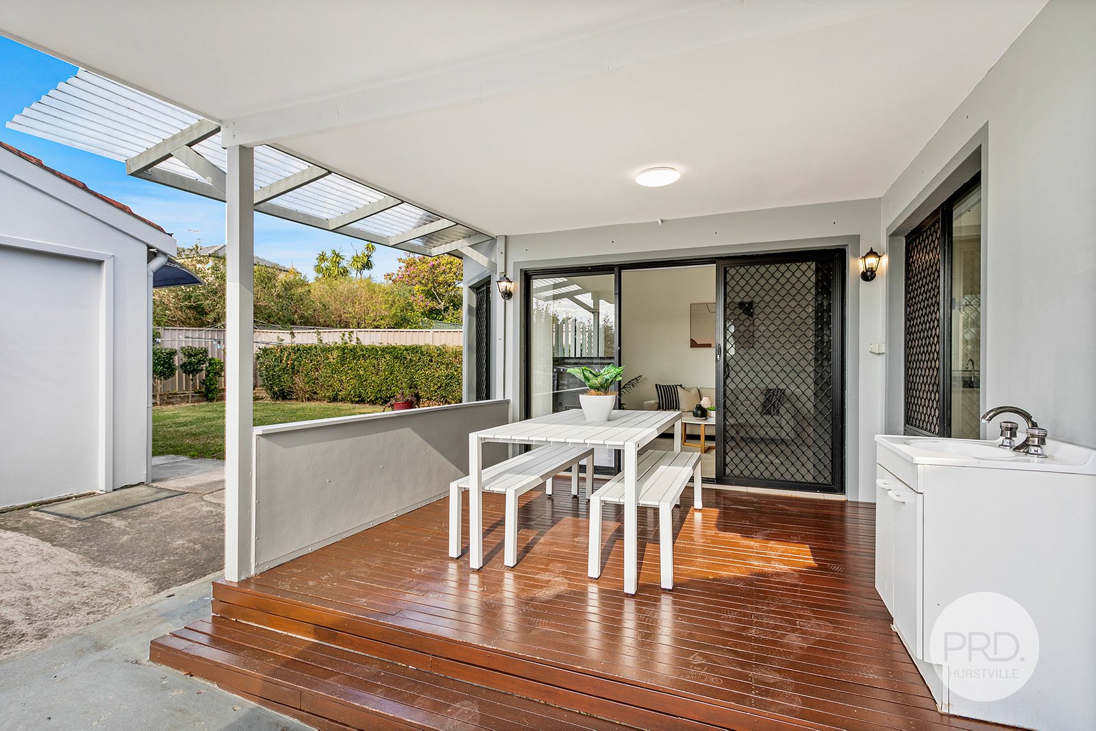 2 Hodge Street HURSTVILLE 8