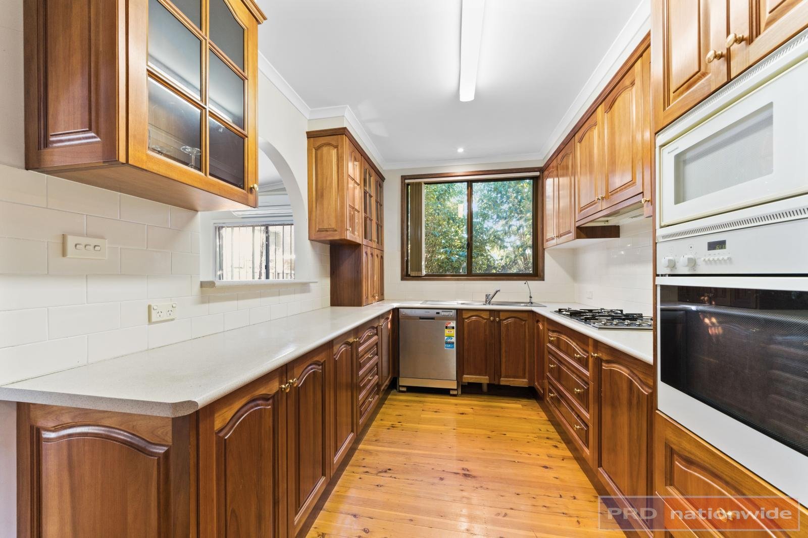 2 Hodgkinson Crescent PANANIA 5