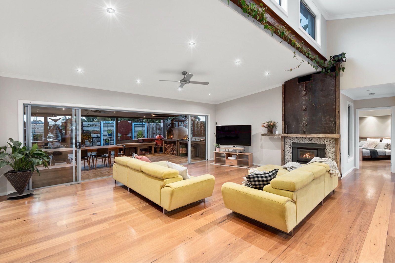 Real Estate and Property in 2 Holden Court, St Leonards, VIC